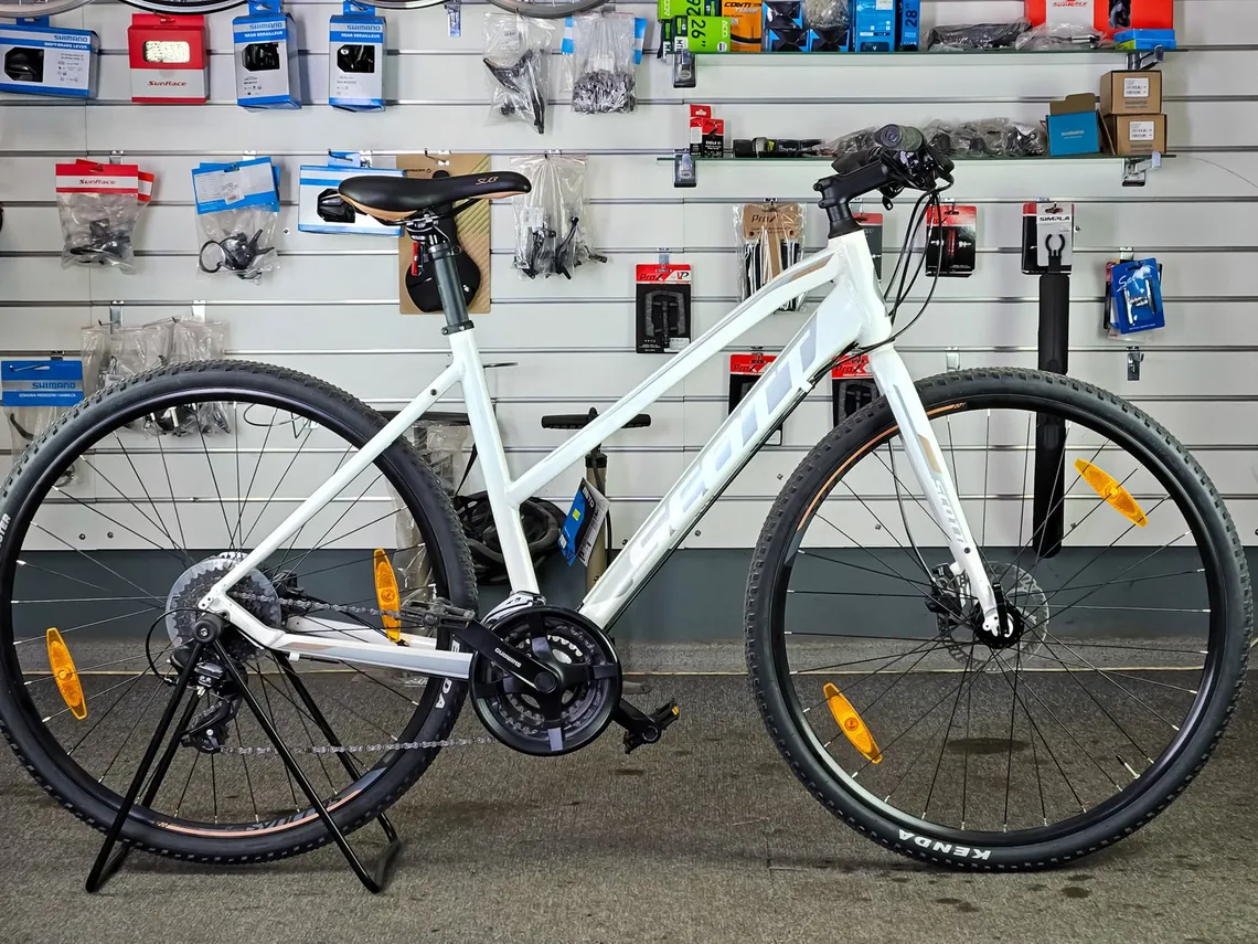 Scott Sub Cross 50 28"