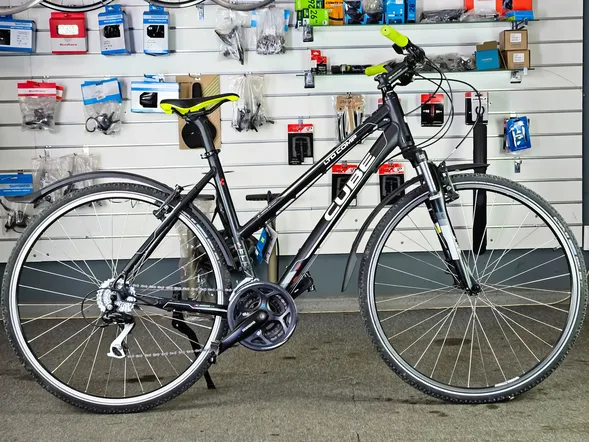 Cube LTD Comp CC 28"